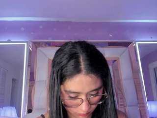 le modèle scarlette15 est en webcam porno dans un show sur le site camsoda, il possède les tags suivants: anal,fingers,tittyfuck,teen (18+),spank,shaved pussy,sexy,pussy,pov,orgasm,no smoking,natural,naked,lingerie,full nudity,fingering,anal toys,fetish,erotic dance,drinking