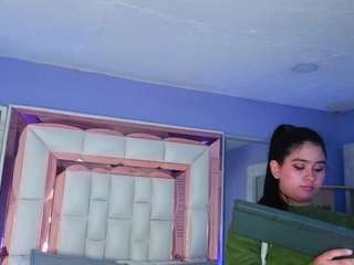 Scarlette15 live cam preview