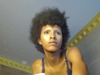 Violett-Salvatore — LIVE on Camsoda