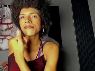 violett-salvator... Live Webcam on CamSoda