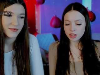 amanda-miki's CamSoda show and profile