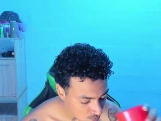 big-zafiro Live Webcam on CamSoda
