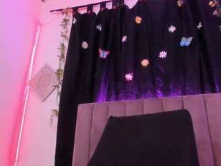 cloeesaenz webcam