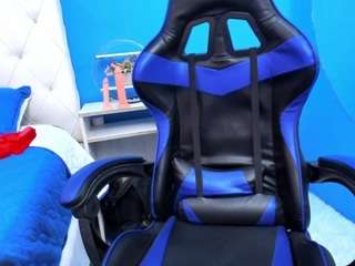 ella-frost Live Webcam on CamSoda