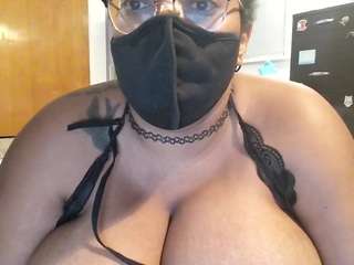 glitterbunny Live Webcam on CamSoda