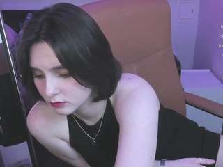  amelia-meow69 chat room