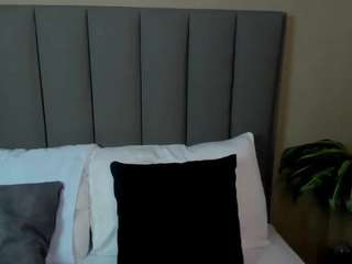 Live cam show with ana-gil