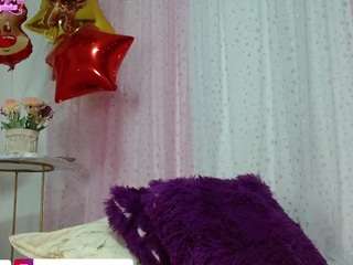 carolinagarcia1's CamSoda show and profile