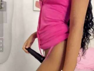  ebony-petite-69 chat room