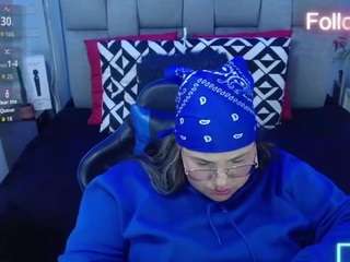  evelinzaens chat room