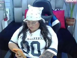 EvelinZaens live webcam show