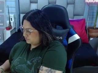 EvelinZaens live webcam show