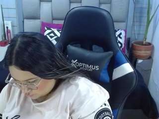 EvelinZaens live webcam show