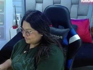 EvelinZaens live webcam show