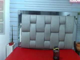 EvelinZaens live webcam show