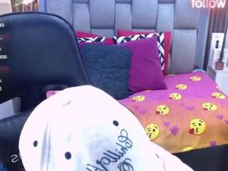 EvelinZaens live cam preview
