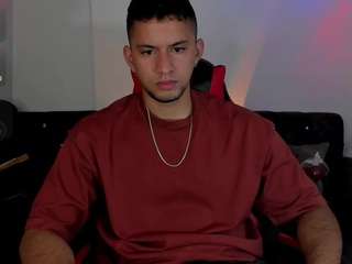 ronnie-miller1 chat room