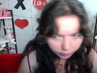 neonilalisova Live Webcam on CamSoda