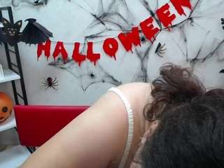 neonilalisova Live Webcam on CamSoda
