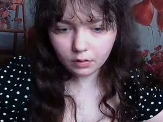Image 1 of neonilalisova, female webcam model,  years old, on live webcam
