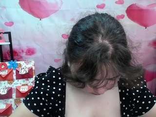 neonilalisova Live Webcam on CamSoda