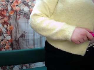 neonilalisova live cam profile