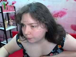 le modèle neonilalisova est en webcam porno dans un show sur le site camsoda, il possède les tags suivants: ahegao,green eyes,yoga,twerk,orgasm,no smoking,no drinking,muscle,hairy pussy,foot fetish,ass,doggy style,dirty talk,dildo,curvy,cock rating,body massage,black hair,big tits,hd