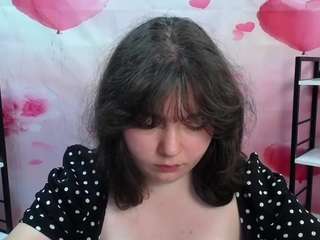 neonilalisova Live Webcam on CamSoda