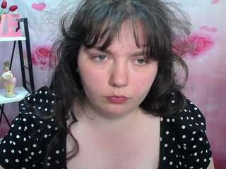 neonilalisova Live Webcam on CamSoda