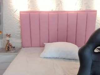 alaialester's live room