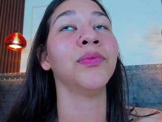 amber-rodriguez Live Webcam on CamSoda