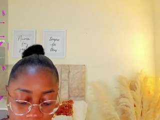 ananyakay1's CamSoda show and profile