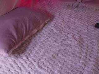bananili live webcam show
