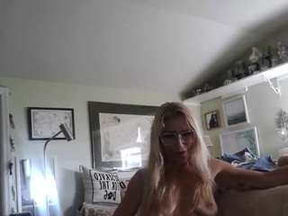 blondeblonde126