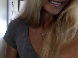 blondeblonde1269
