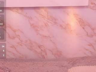 dakotaferreti, female webcam model,  years old, on live webcam