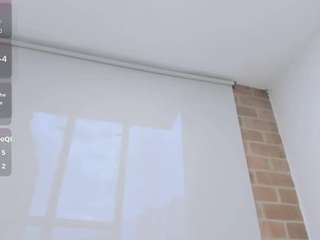 dakotaferreti live webcam show