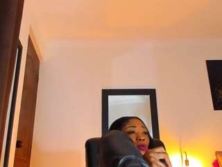 KimberlyBanks1
