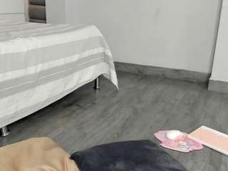 madie-collins from CamSoda is Freechat