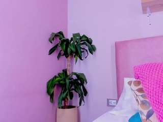 scarlethbloom Live Webcam on CamSoda