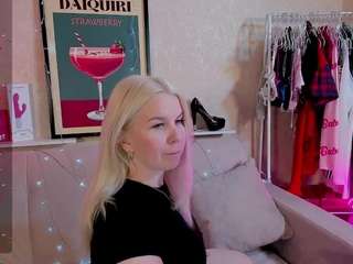 tasty-booty Live Webcam on CamSoda