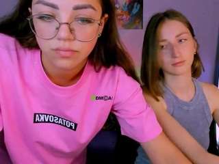 violett-moons Live Webcam on CamSoda