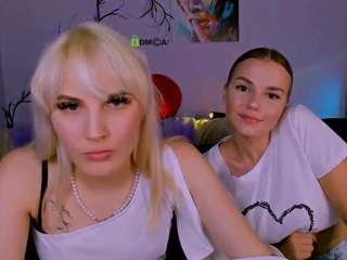  violett-moons chat room