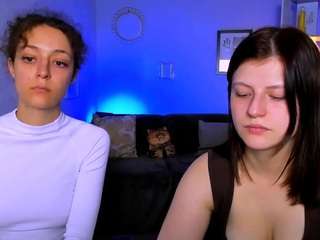 anabel-art Live Webcam on CamSoda