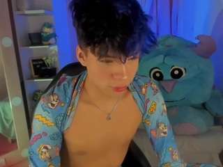 angel-david-ad Live Webcam on {site_name}