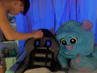 angel-david-ad Live Webcam on {site_name}