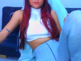 anny-danielis webcam model