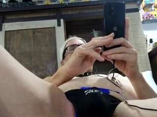 Bmyddy's cam show statistics and live stream