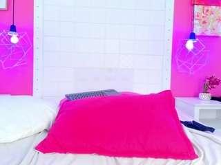 layla-lux07 Live Webcam on CamSoda