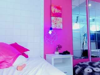 layla-lux07